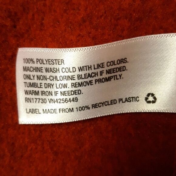 NWT  Goodfellow and company vest dark red sz S - Picture 7 of 8